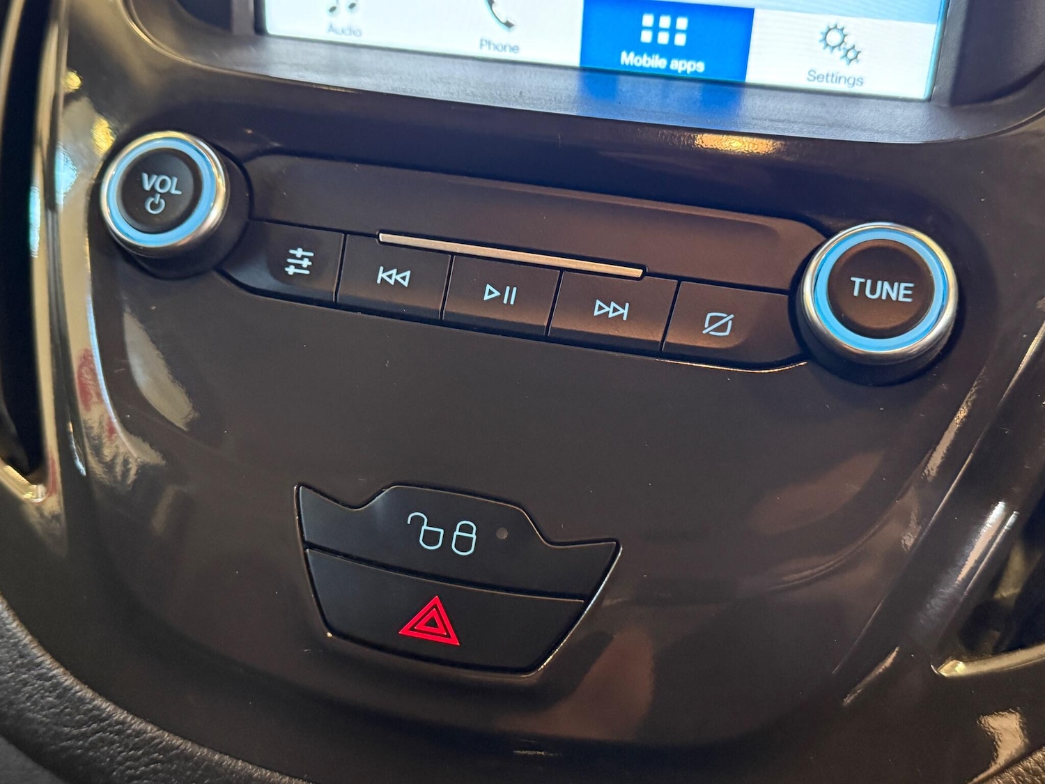 Used Ford Transit Courier 2019 for sale - 77016348: Photo 30