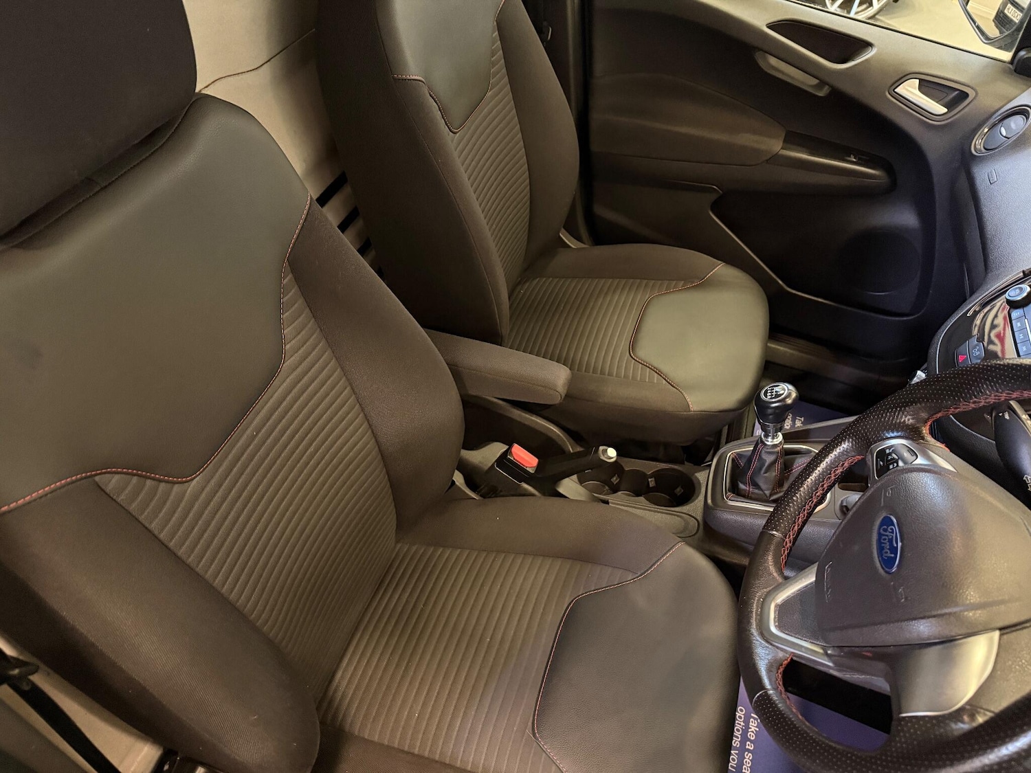 Used Ford Transit Courier 2019 for sale - 77016348: Photo 5