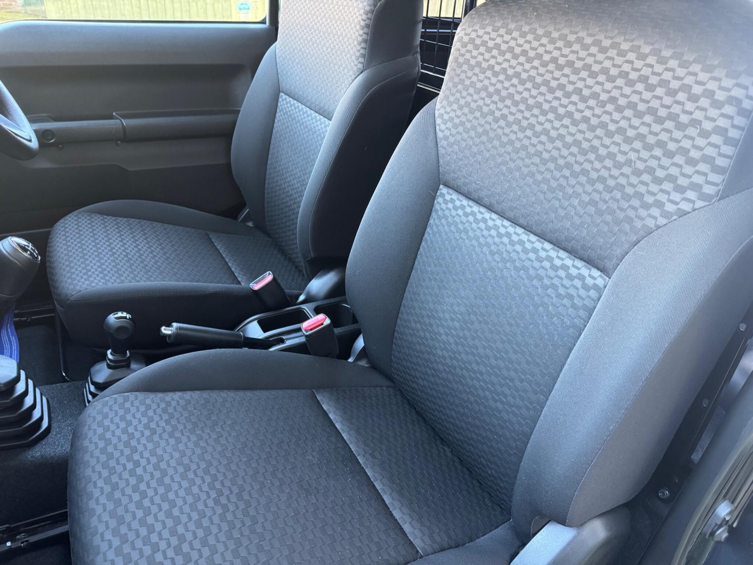 Used Suzuki Jimny 2024 for sale - 76715489: Photo 29