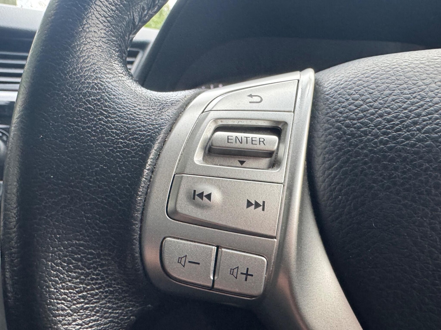 Used Nissan Navara 2018 for sale - 77131604: Photo 18