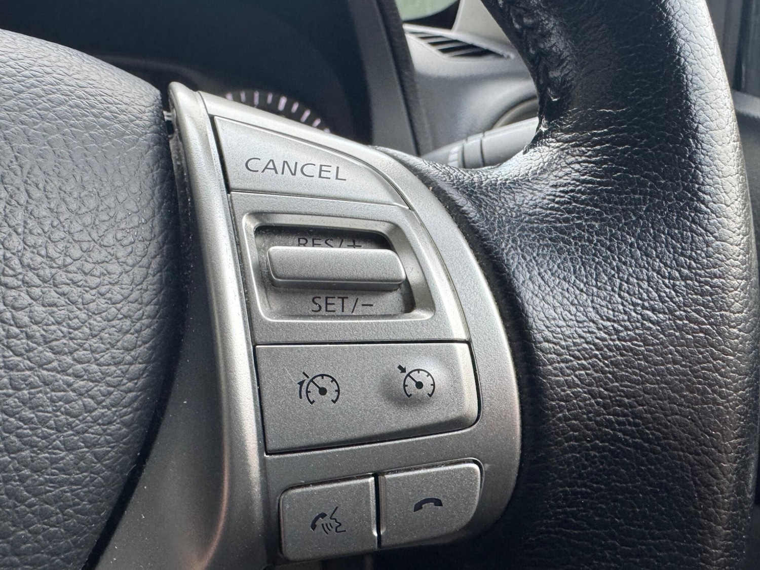 Used Nissan Navara 2018 for sale - 77131604: Photo 19