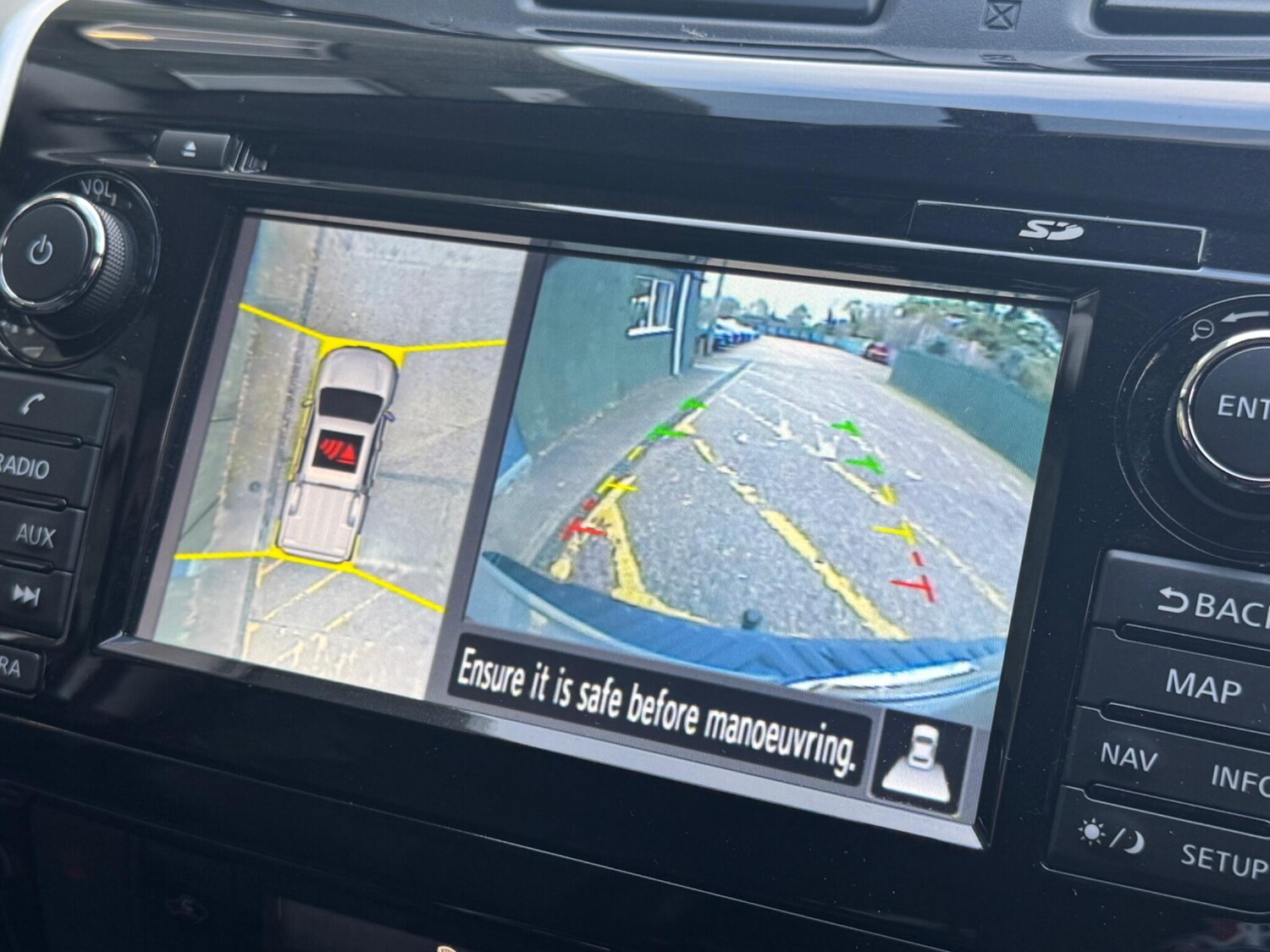 Used Nissan Navara 2018 for sale - 77131604: Photo 32