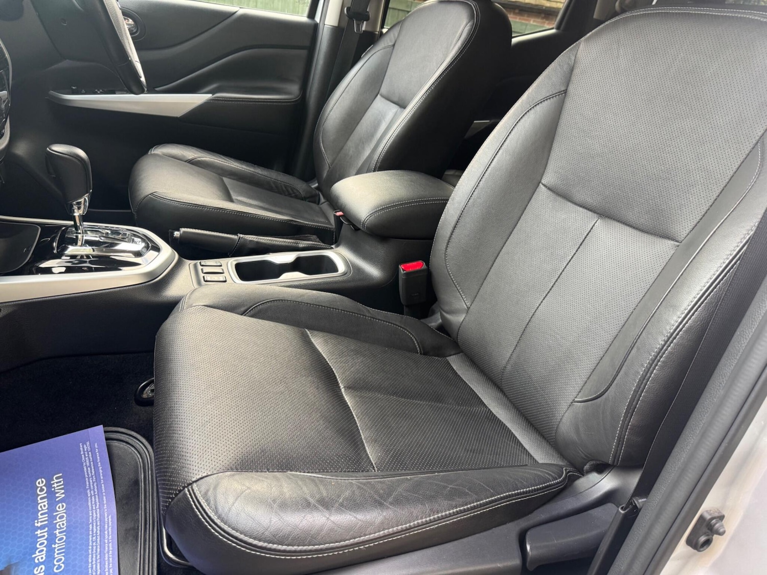 Used Nissan Navara 2018 for sale - 77131604: Photo 38