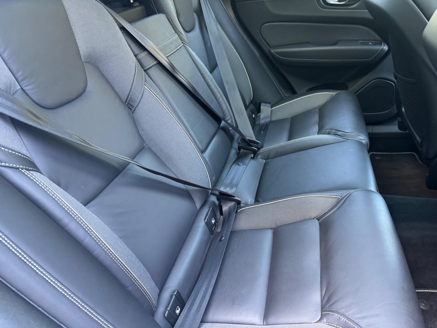 Used Volvo XC60 2019 for sale - 78170309: Photo 21