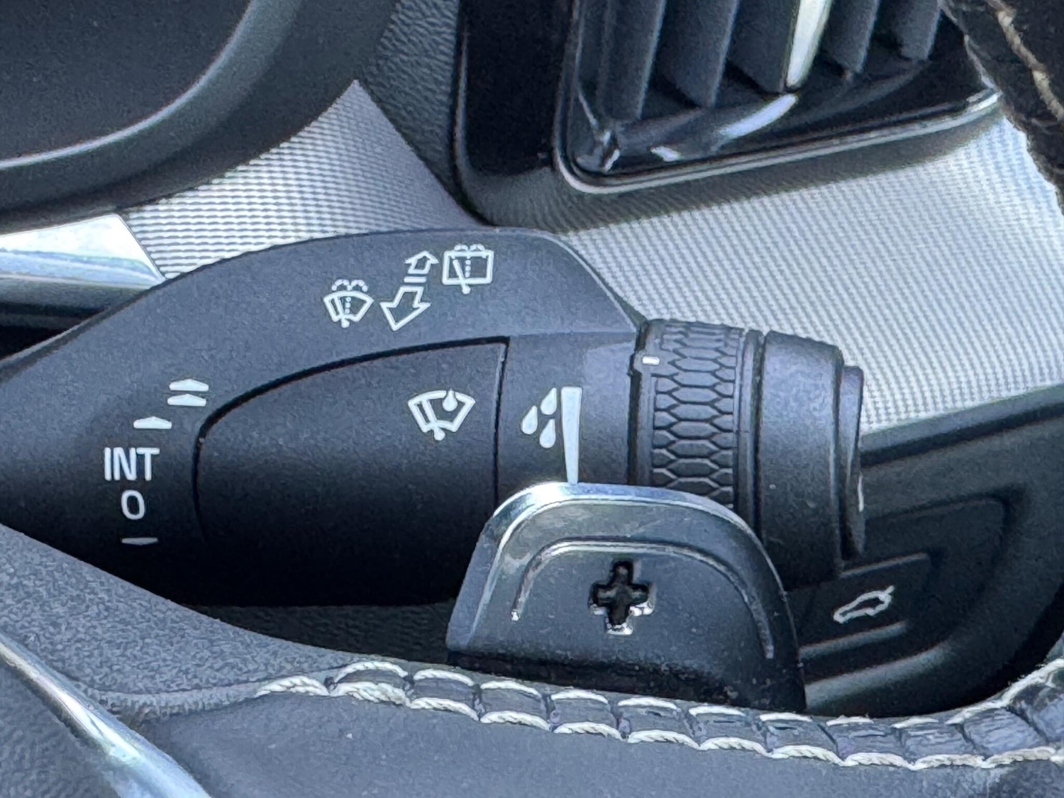 Used Volvo XC60 2019 for sale - 78170309: Photo 30