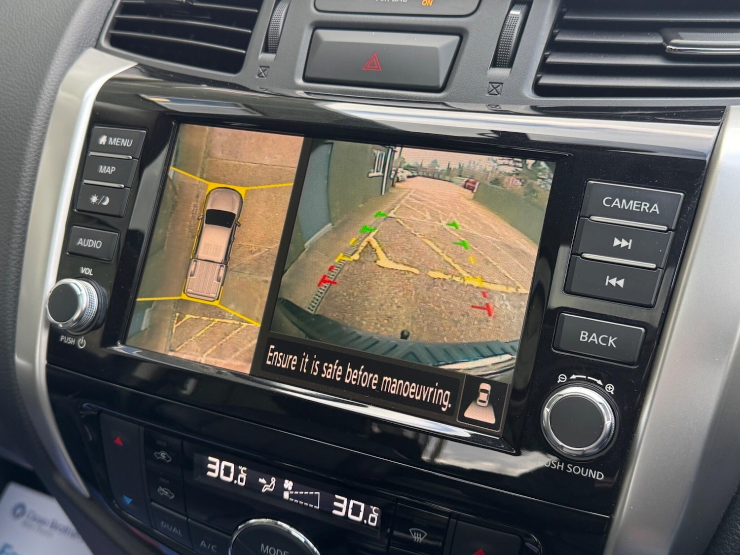 Used Nissan Navara 2021 for sale - 77267234: Photo 17