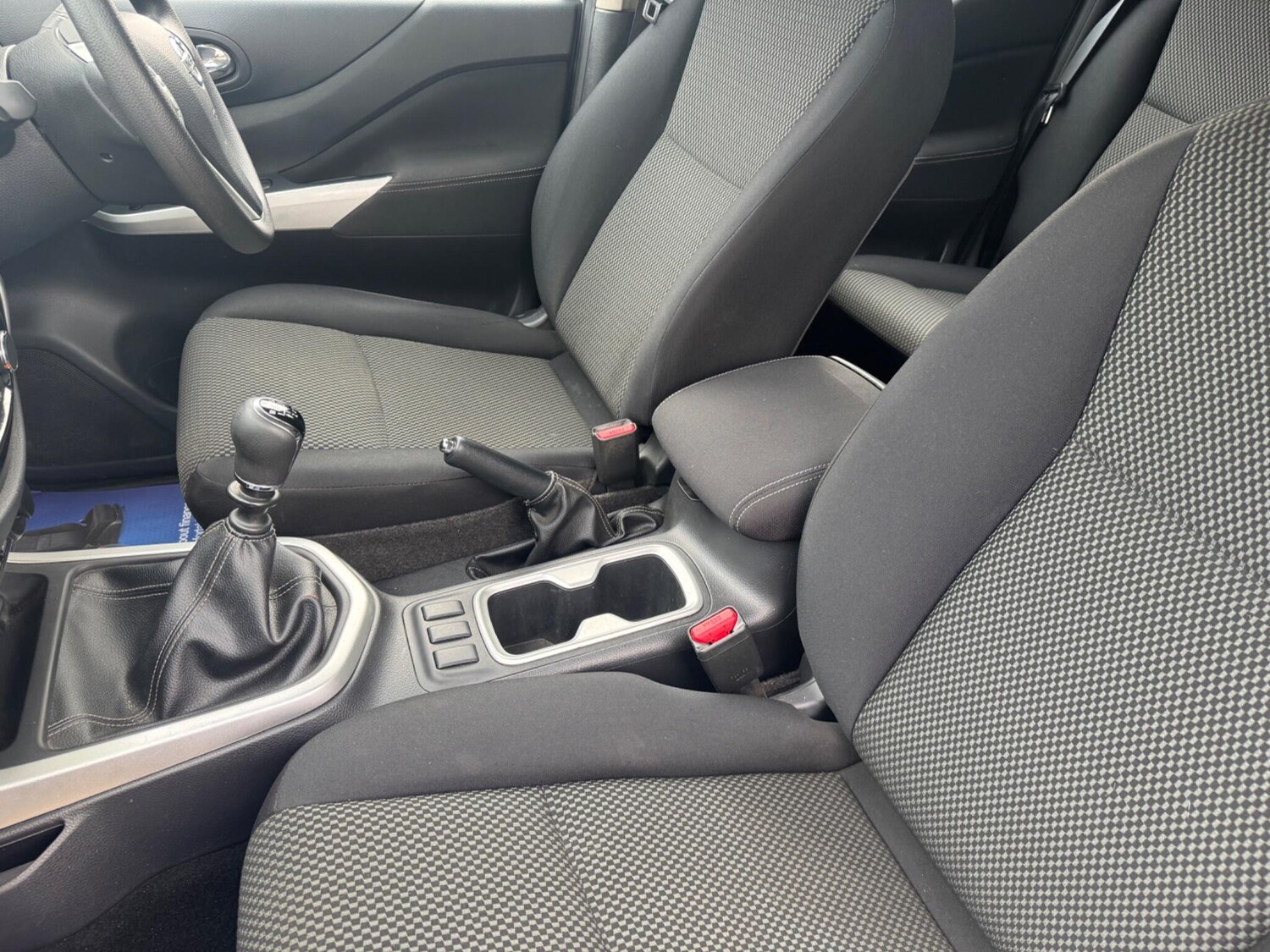 Used Nissan Navara 2021 for sale - 76138547: Photo 13