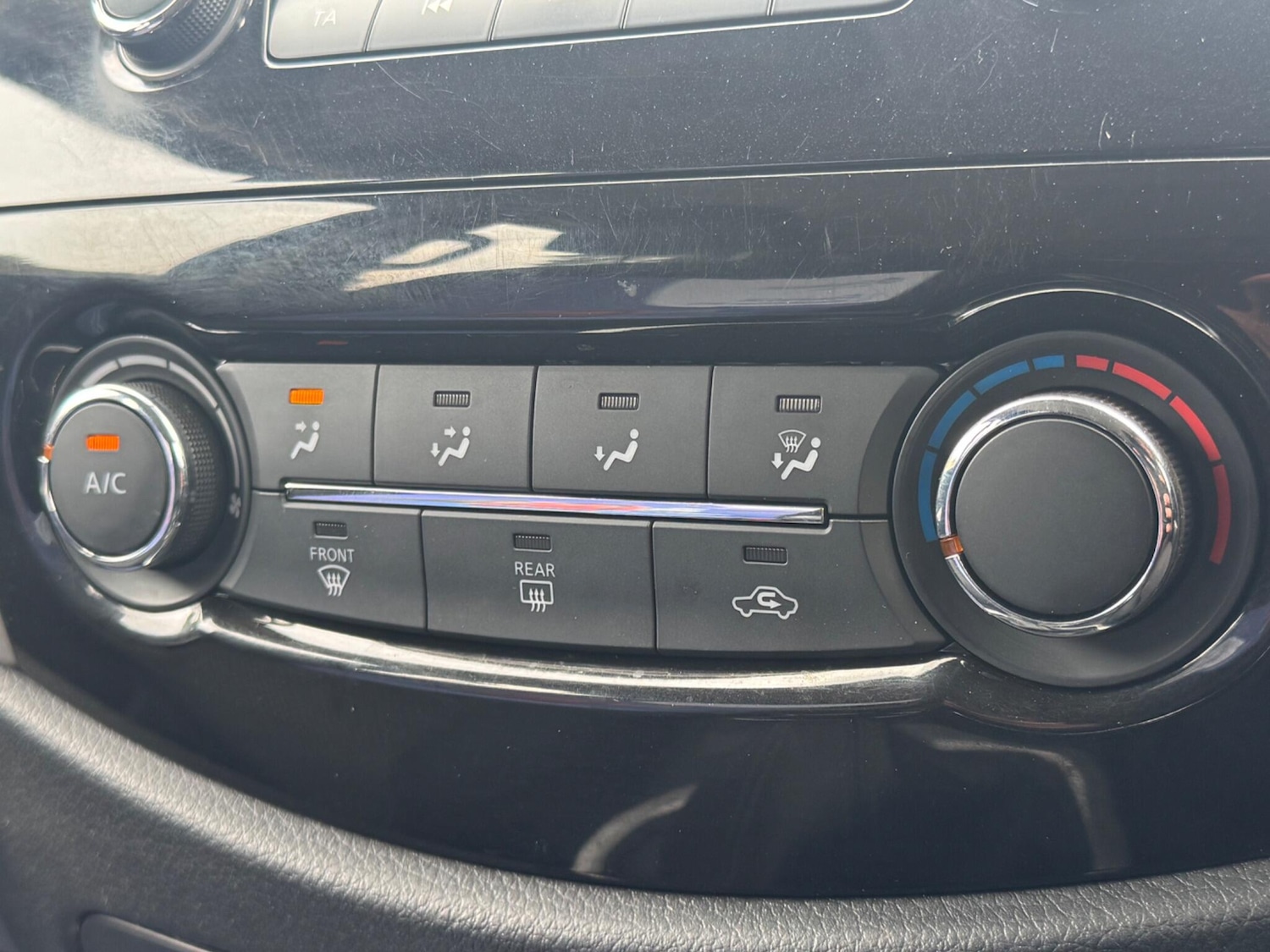Used Nissan Navara 2021 for sale - 76138547: Photo 26