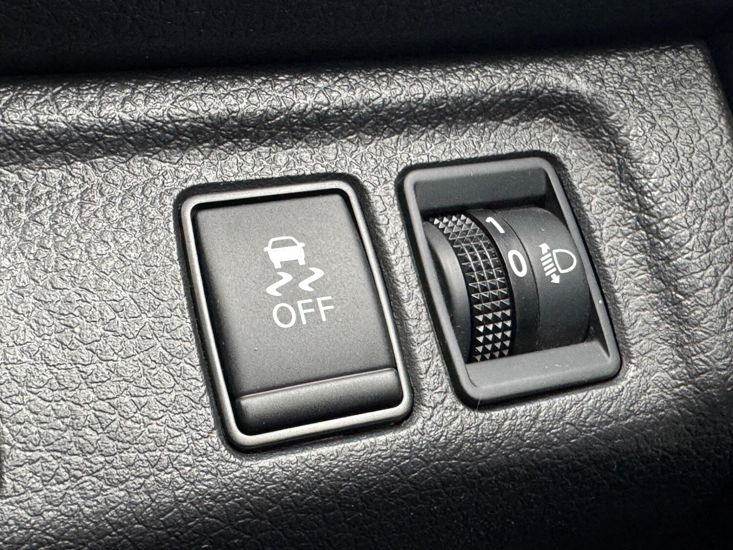 Used Nissan Navara 2021 for sale - 76138547: Photo 41