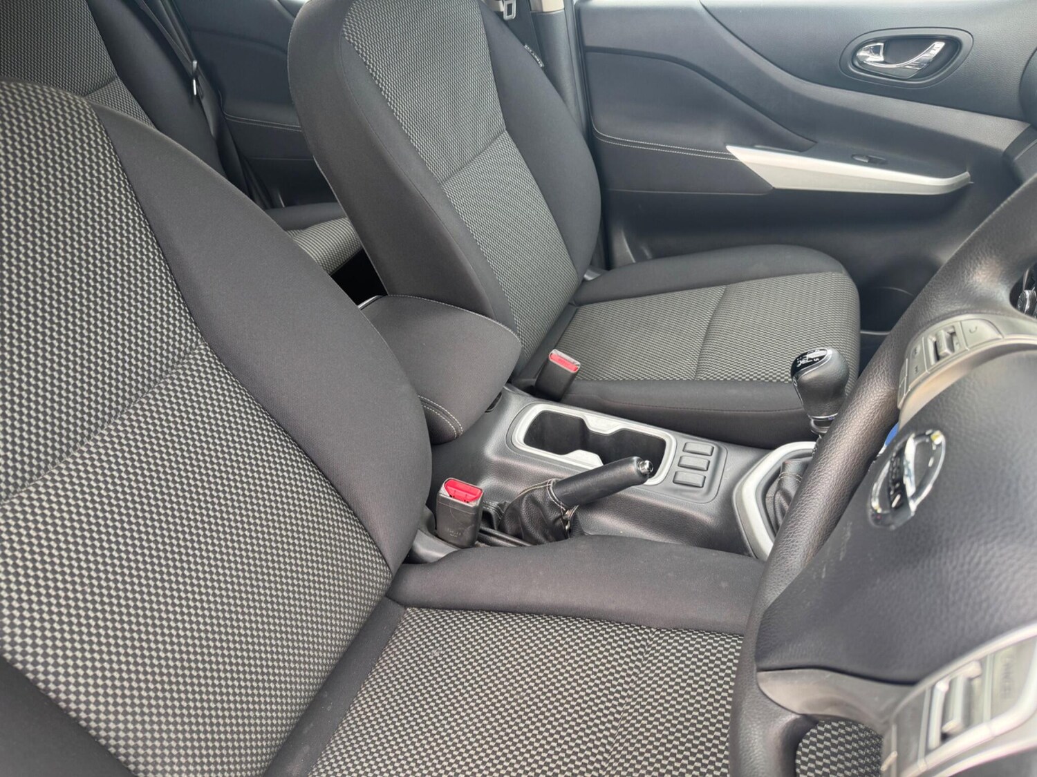 Used Nissan Navara 2021 for sale - 76138547: Photo 5