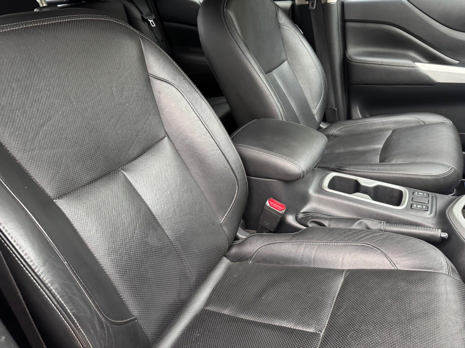 Used Nissan Navara for sale - 77956961: Photo 10