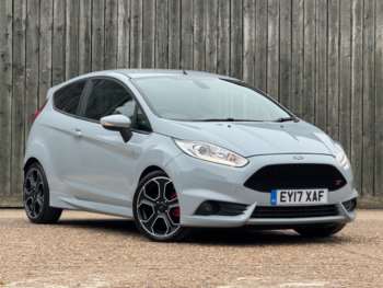 2017 (17) - 1.6 EcoBoost ST-200 3dr