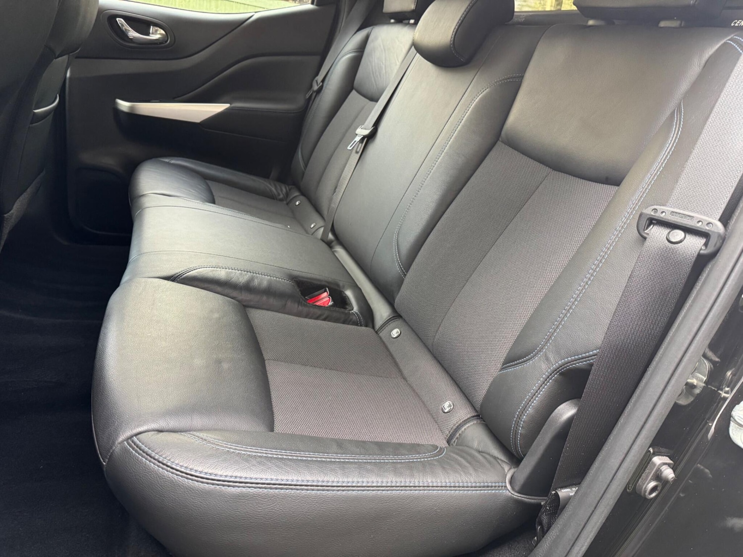 Used Nissan Navara 2021 for sale - 77344791: Photo 40