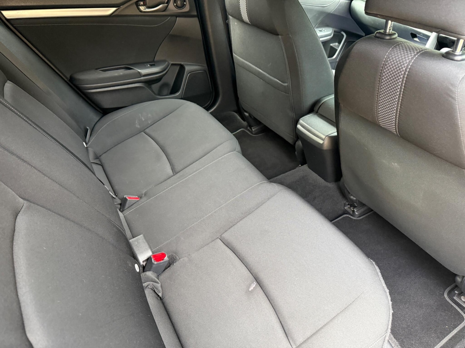 Used Honda Civic 2021 for sale - 76389128: Photo 17