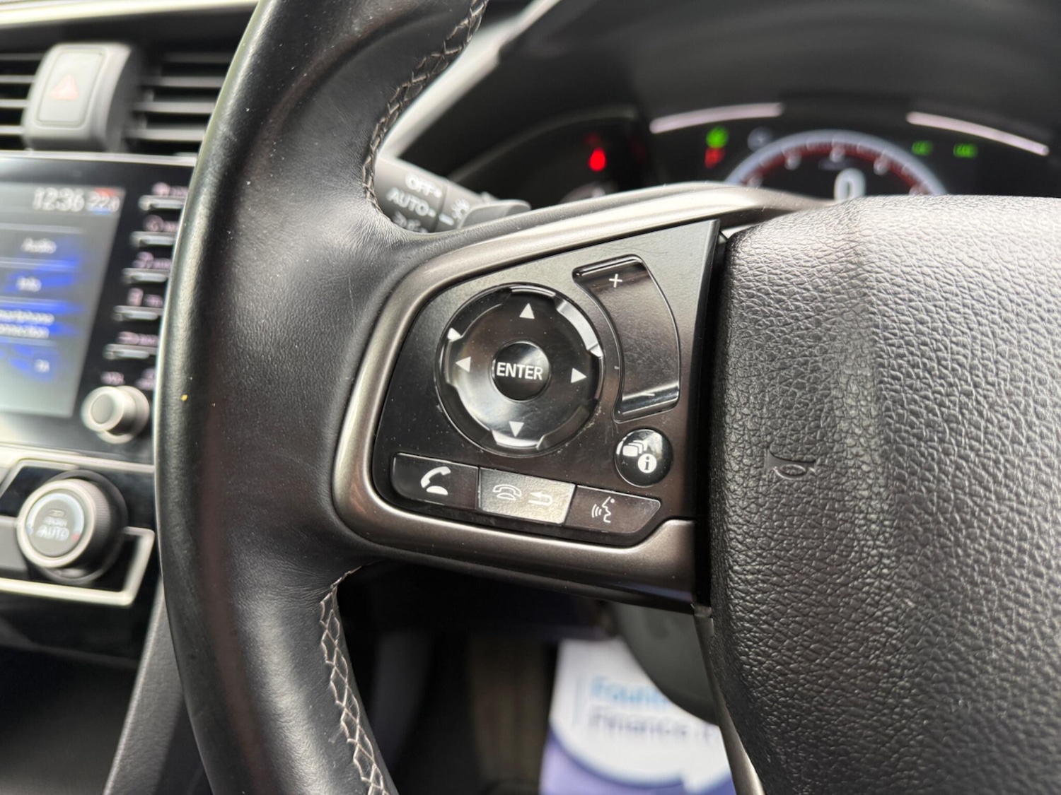 Used Honda Civic 2021 for sale - 76389128: Photo 31