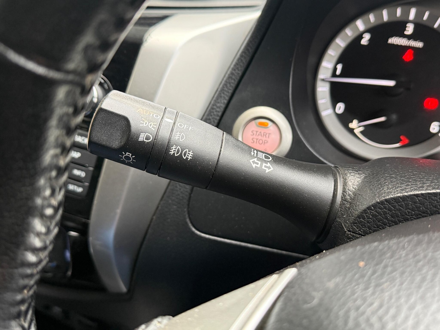 Used Nissan Navara 2018 for sale - 77174649: Photo 26