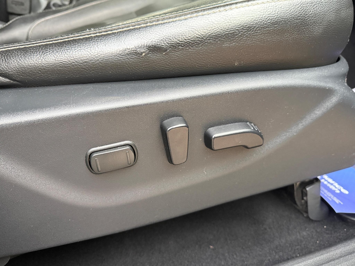 Used Nissan Navara 2018 for sale - 77174649: Photo 33