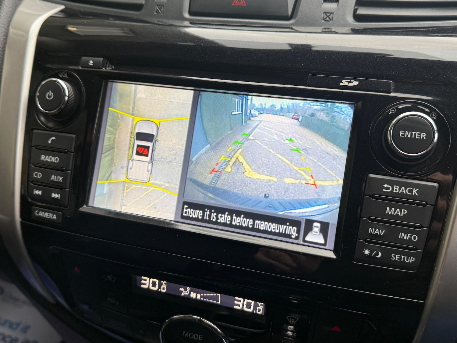 Used Nissan Navara 2018 for sale - 77174649: Photo 4