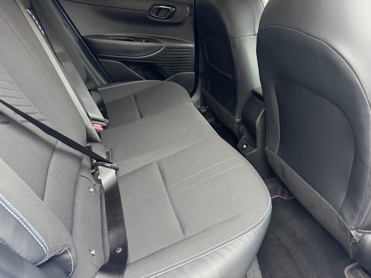 Used Hyundai i20 2023 for sale - 77612744: Photo 23