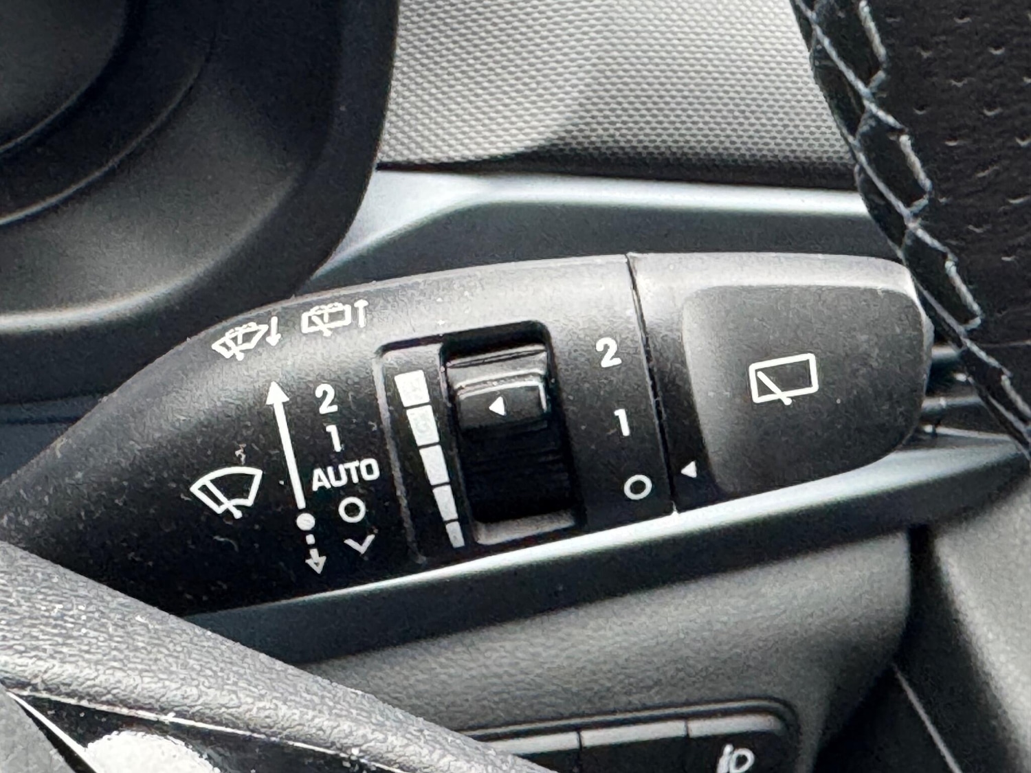 Used Hyundai i20 2023 for sale - 77612744: Photo 28