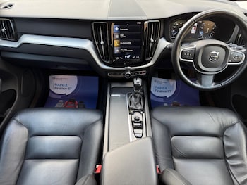 Used Volvo XC60 2018 for sale - 75588826: Photo