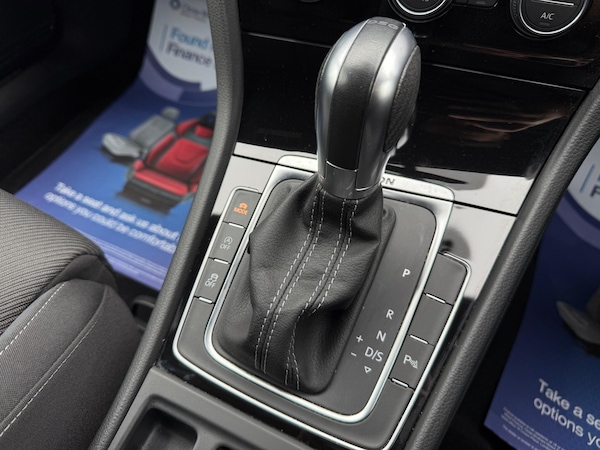 Used Volkswagen Golf 2019 for sale - 76238667: Photo 49