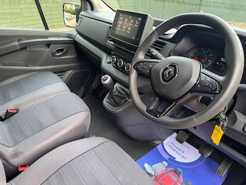 Used Renault Trafic 2022 for sale - 78231055: Photo