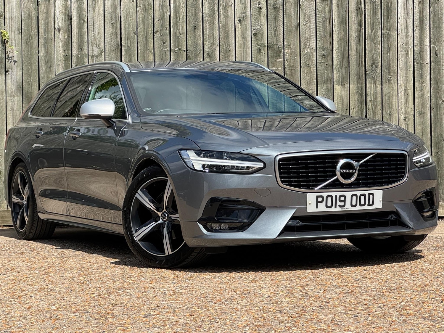 Used Volvo V90 2019 for sale - 77550325: Photo 1