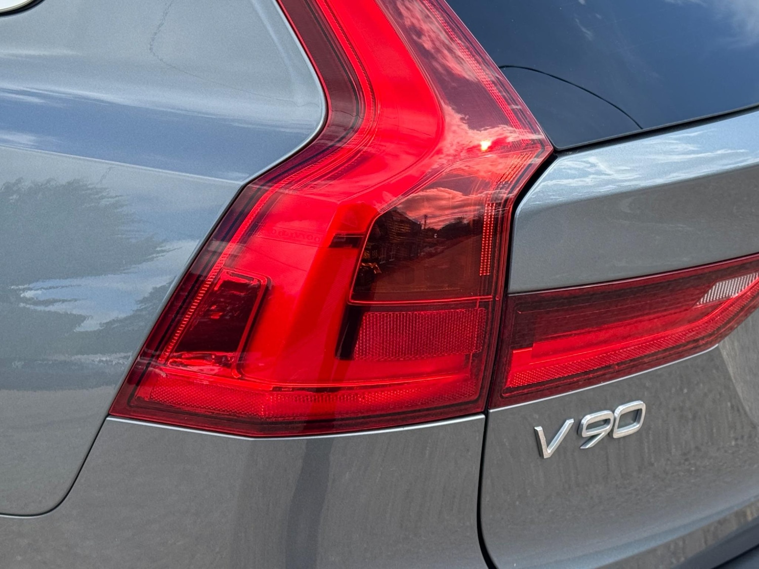 Used Volvo V90 2019 for sale - 77550325: Photo 38