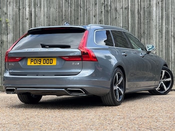 Used Volvo V90 2019 for sale - 77550325: Photo