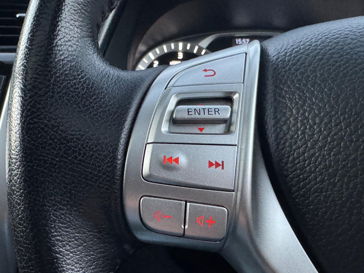 Used Nissan Navara 2021 for sale - 77103567: Photo 15