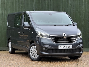 Renault Trafic feature image