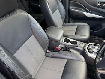 Used Nissan Navara 2021 for sale - 79440766: Photo