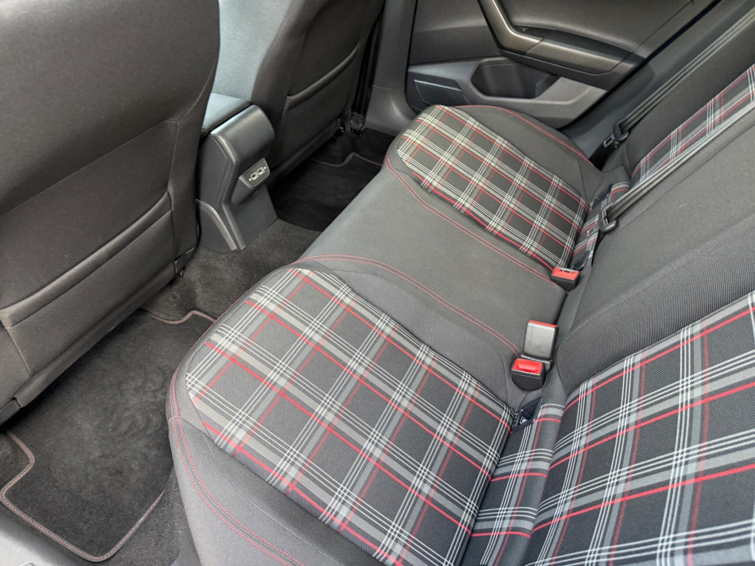 Used Volkswagen Polo 2019 for sale - 77696369: Photo 18