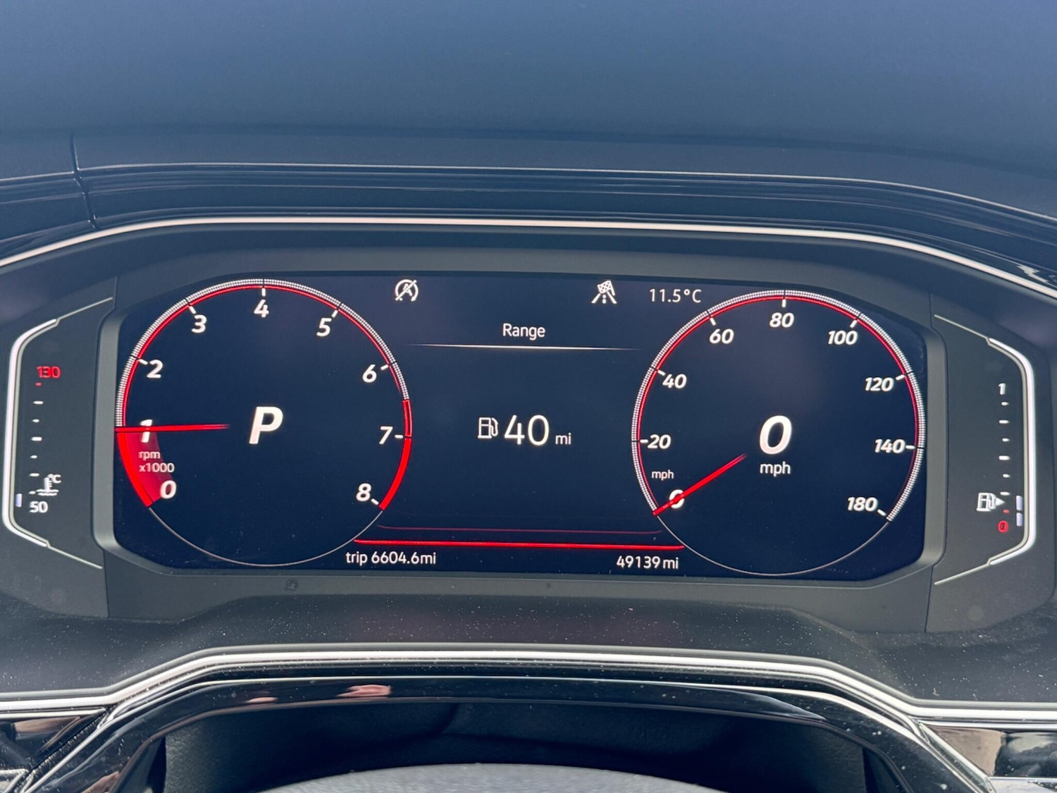 Used Volkswagen Polo 2019 for sale - 77696369: Photo 8