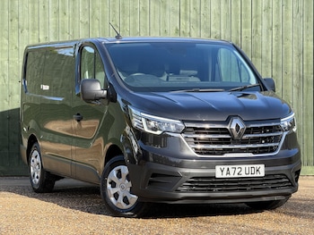 Renault Trafic feature image
