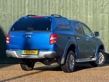 Used Mitsubishi L200 2017 for sale - 76801992: Photo