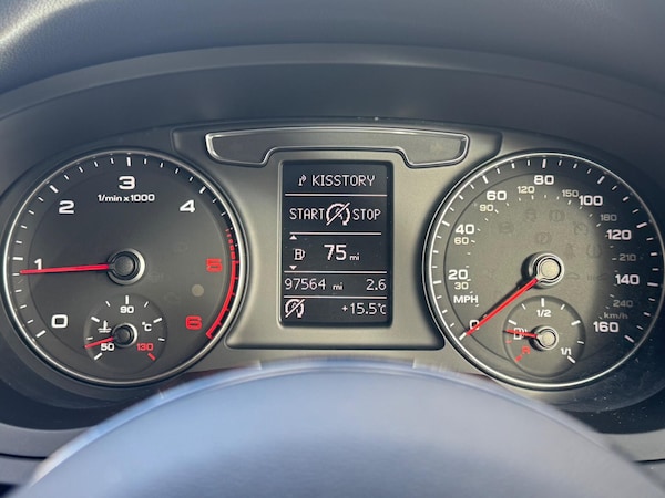 Used Audi Q3 2016 for sale - 76336980: Photo 32