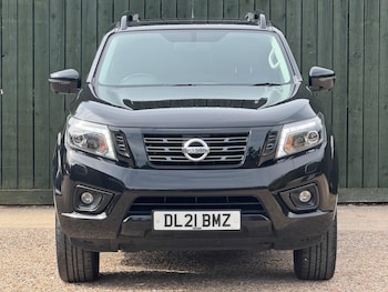 Used Nissan Navara 2021 for sale - 79565398: Photo