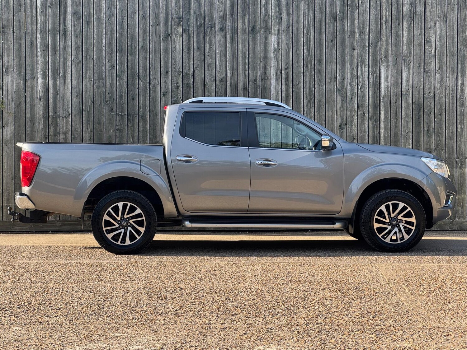 Used Nissan Navara 2017 for sale - 76060455: Photo 11
