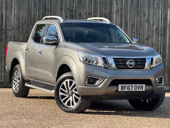 Nissan - Navara