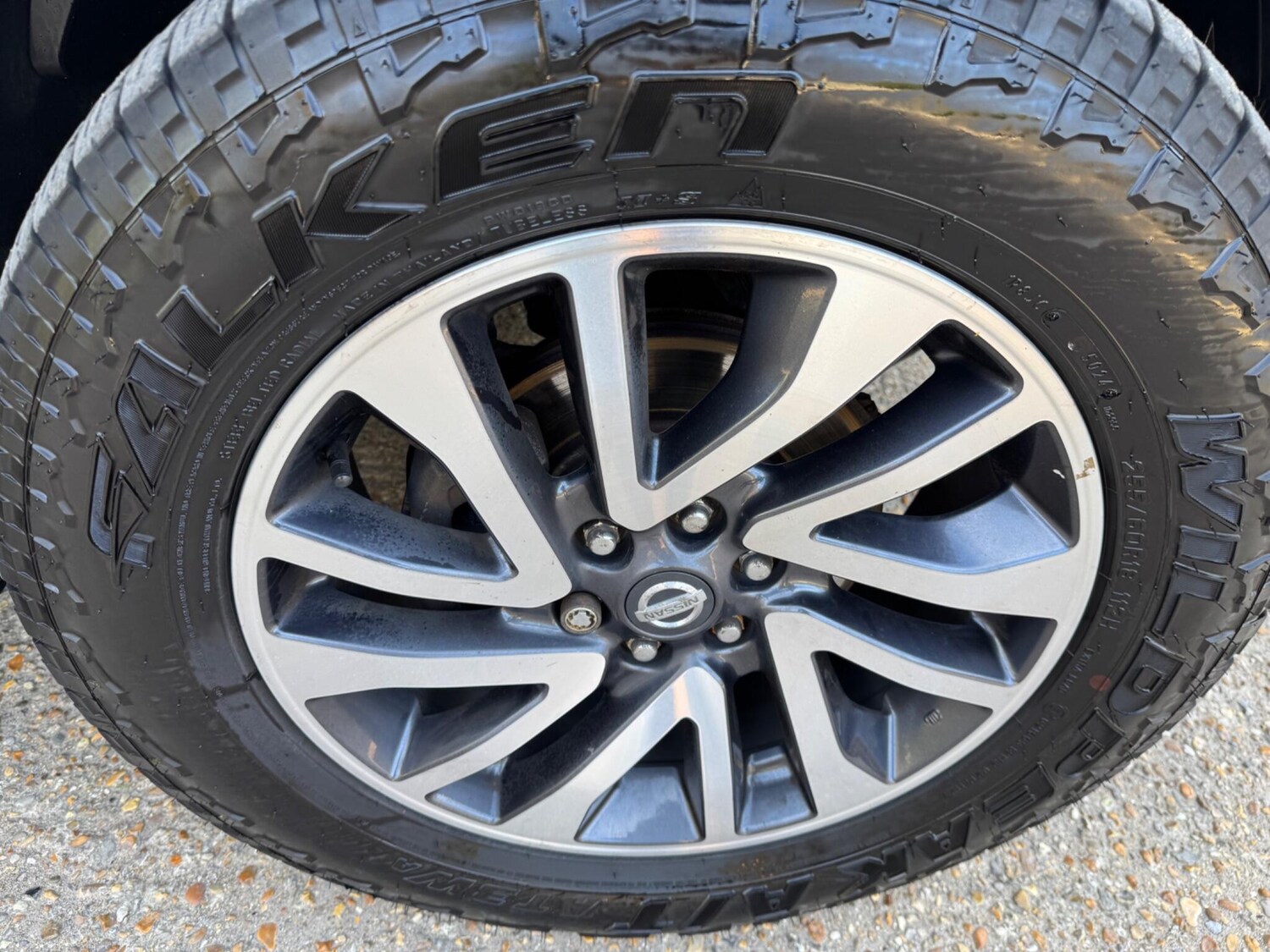 Used Nissan Navara 2017 for sale - 76060455: Photo 40