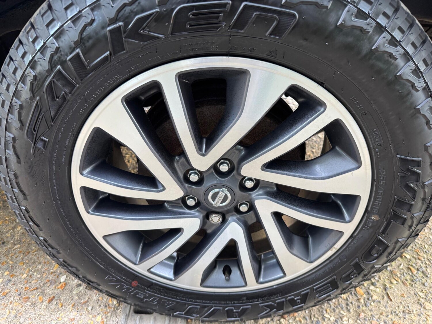 Used Nissan Navara 2017 for sale - 76060455: Photo 41
