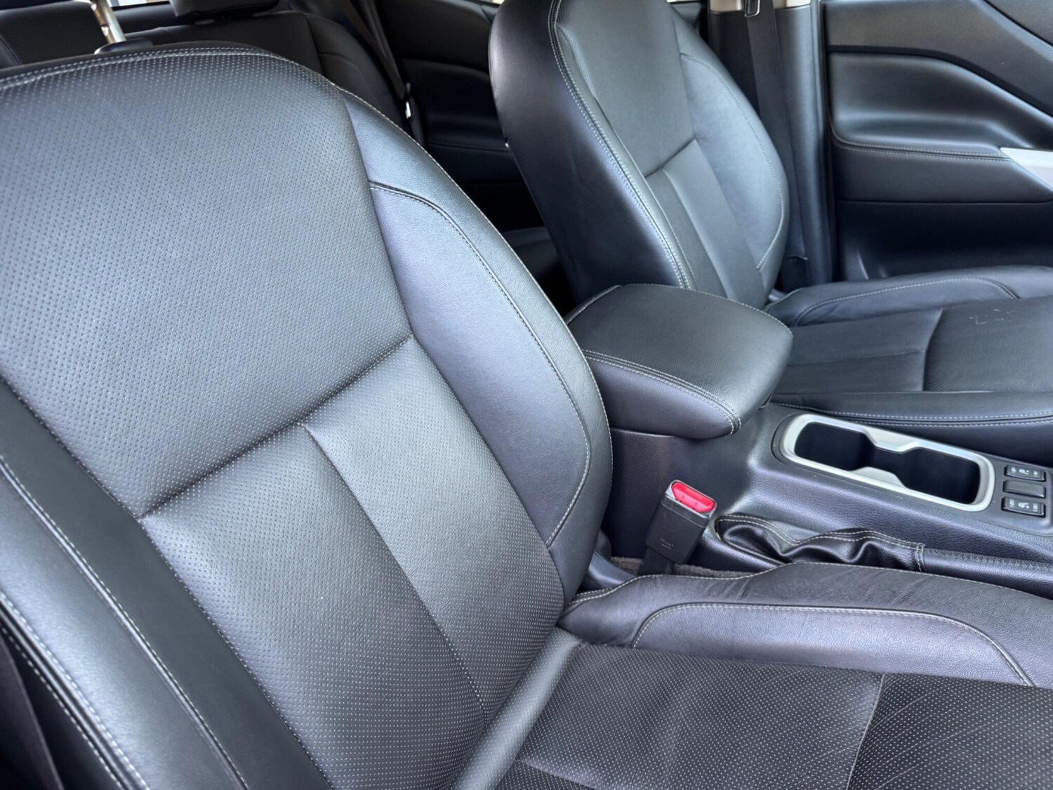 Used Nissan Navara 2017 for sale - 76060455: Photo 8