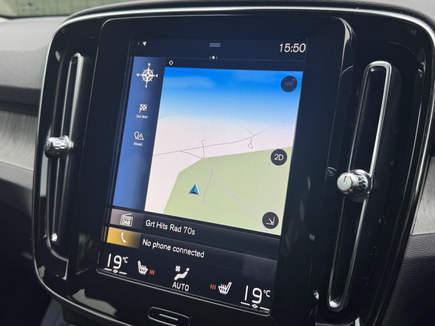 Used Volvo XC40 for sale - 76995631: Photo 7