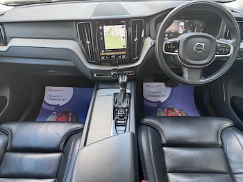 Used Volvo XC60 2018 for sale - 75837922: Photo