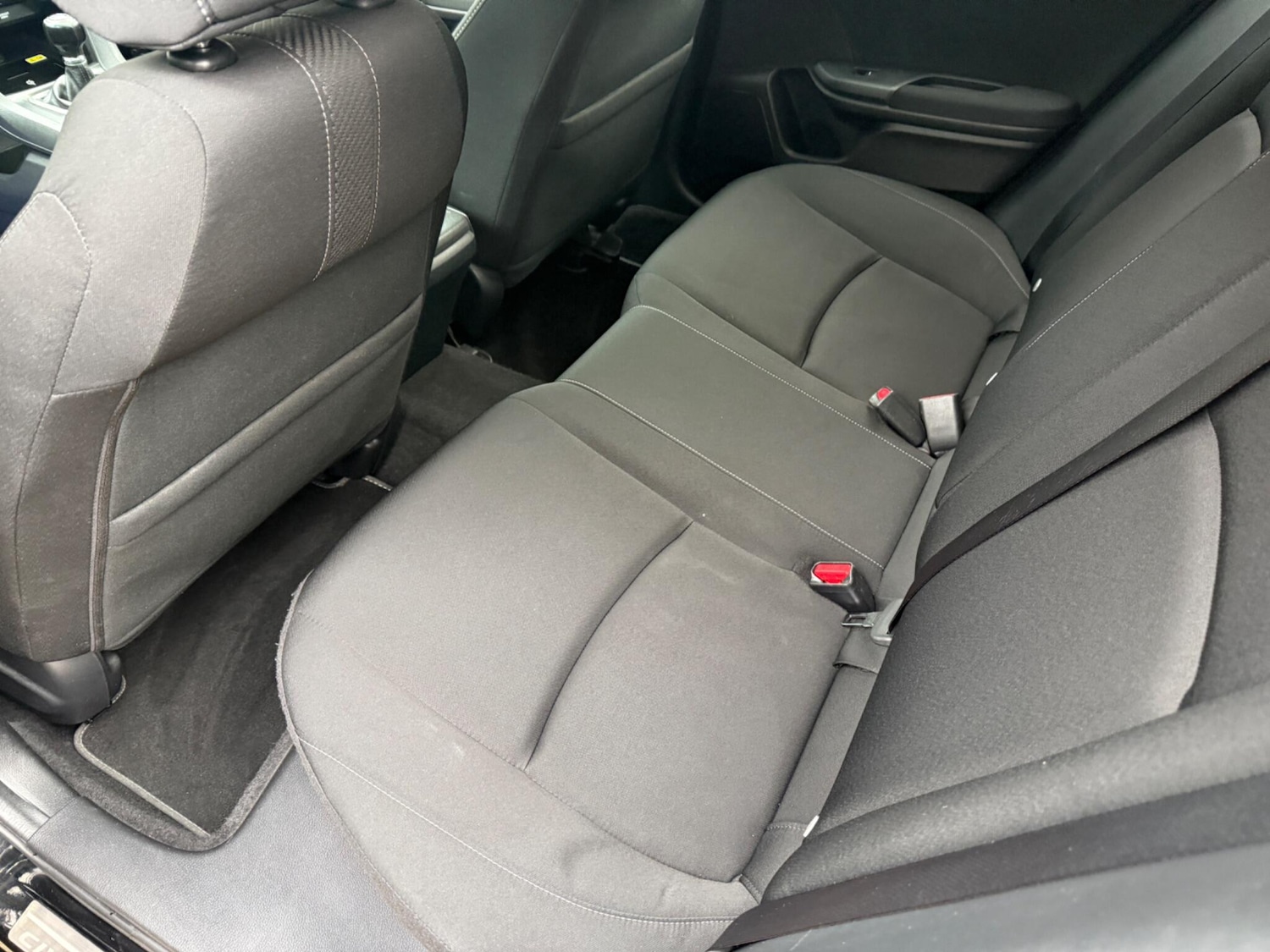 Used Honda Civic for sale - 76824744: Photo 17