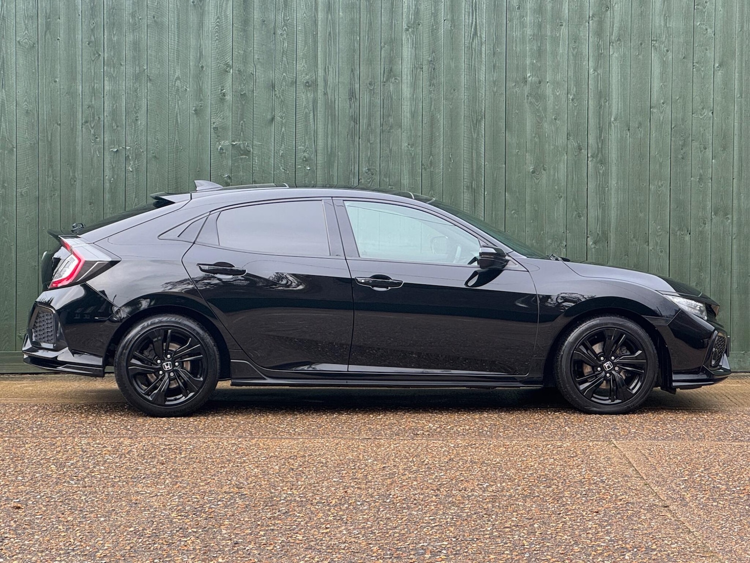 Used Honda Civic for sale - 76824744: Photo 22