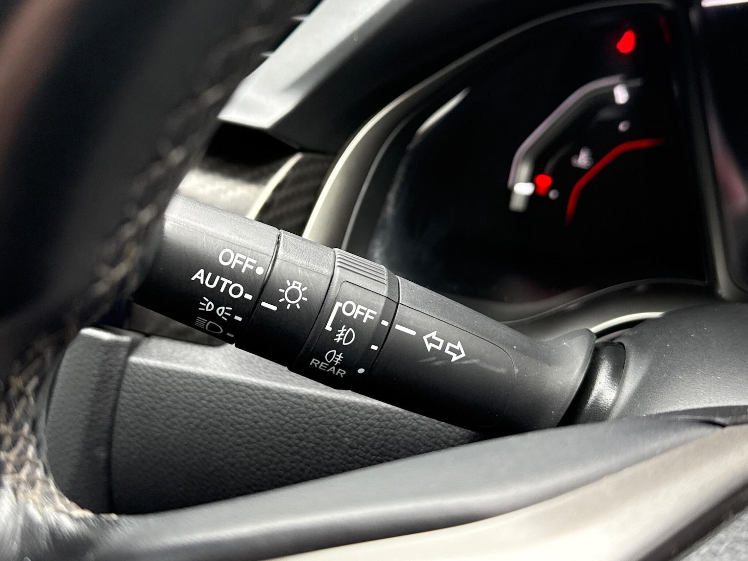 Used Honda Civic for sale - 76824744: Photo 31