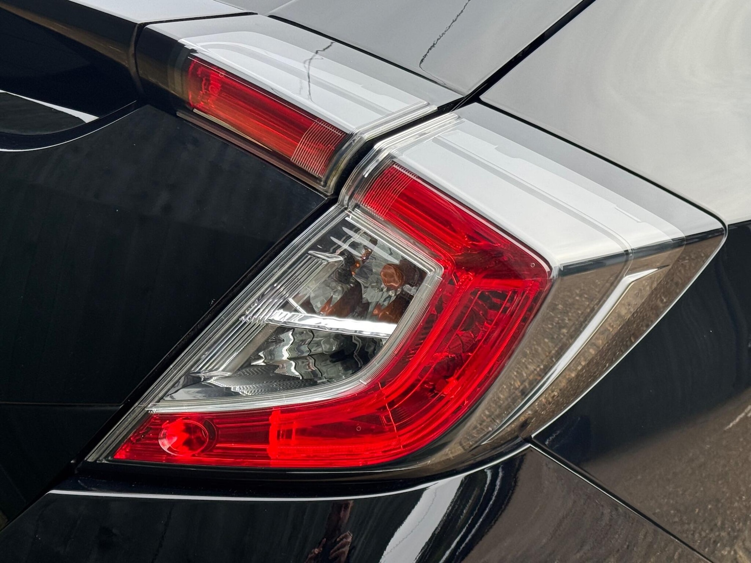 Used Honda Civic for sale - 76824744: Photo 42